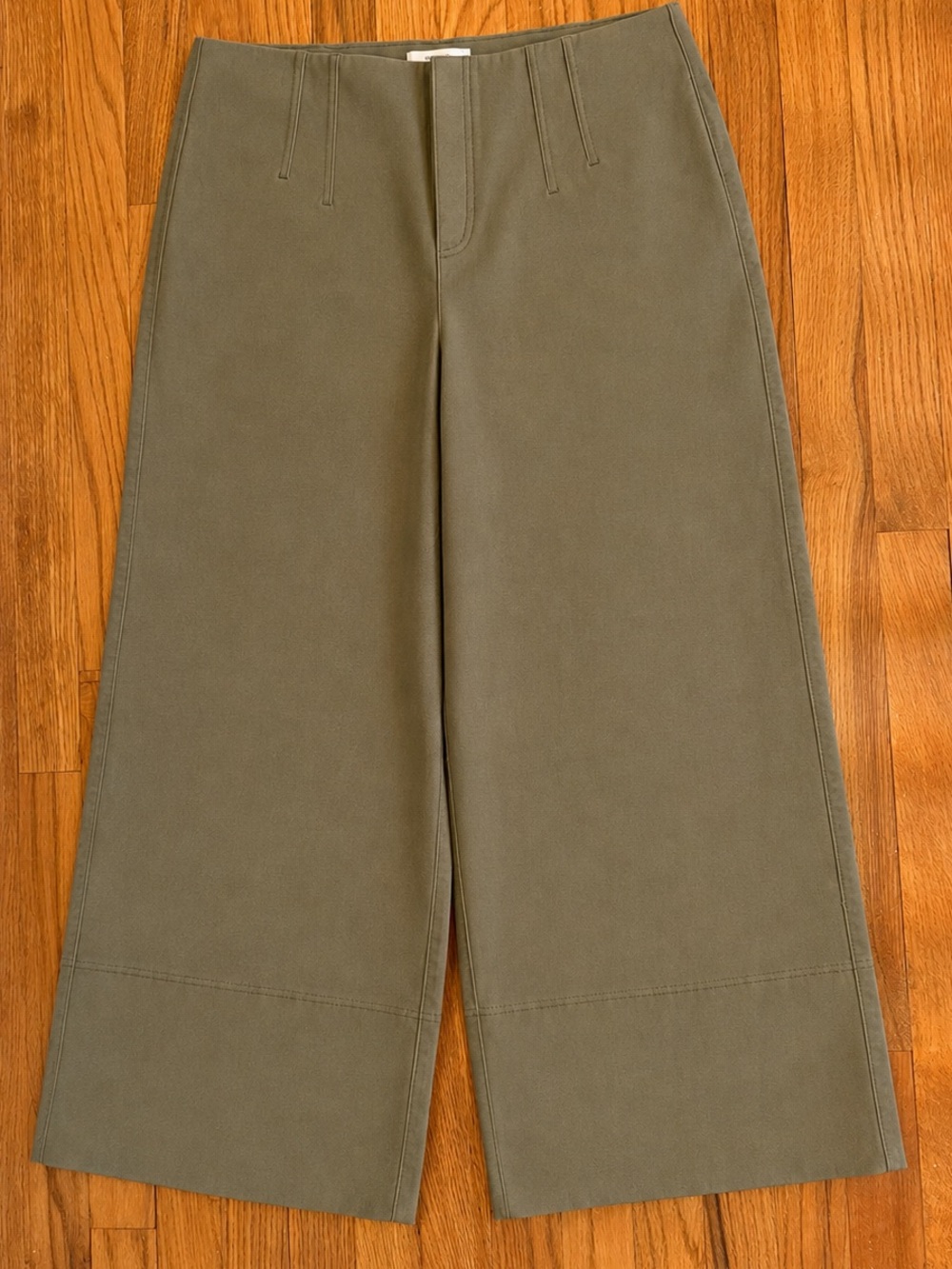 Spanx Women’s Wide Leg Pants in Olive Green with stretch and hold